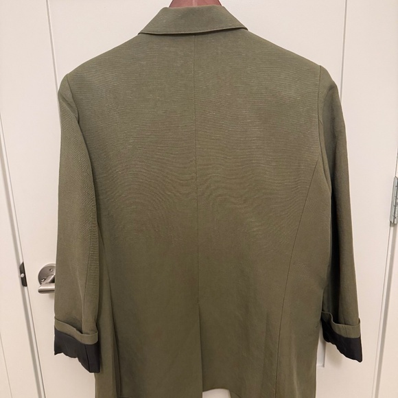 SMYTHE OLIVE GREEN UTILITY BLAZER! - Picture 2 of 3